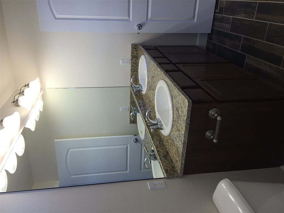 2nd image of 370 Telemark Lot 48