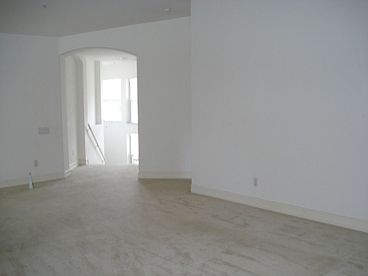 3rd image of 817 Carrick Bend Cir #203