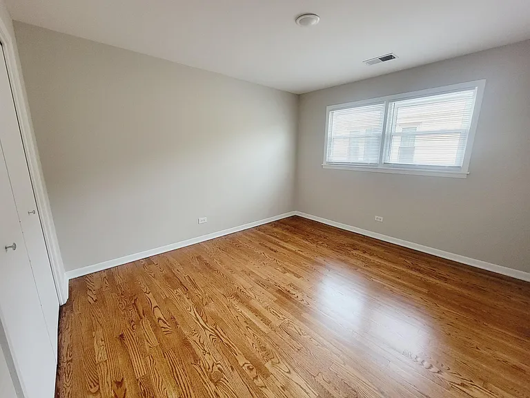 8436 W Windsor Ave #2 — Photo 17