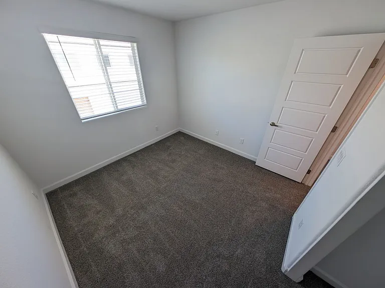 3509 Golden Chariot Ave — Photo 18