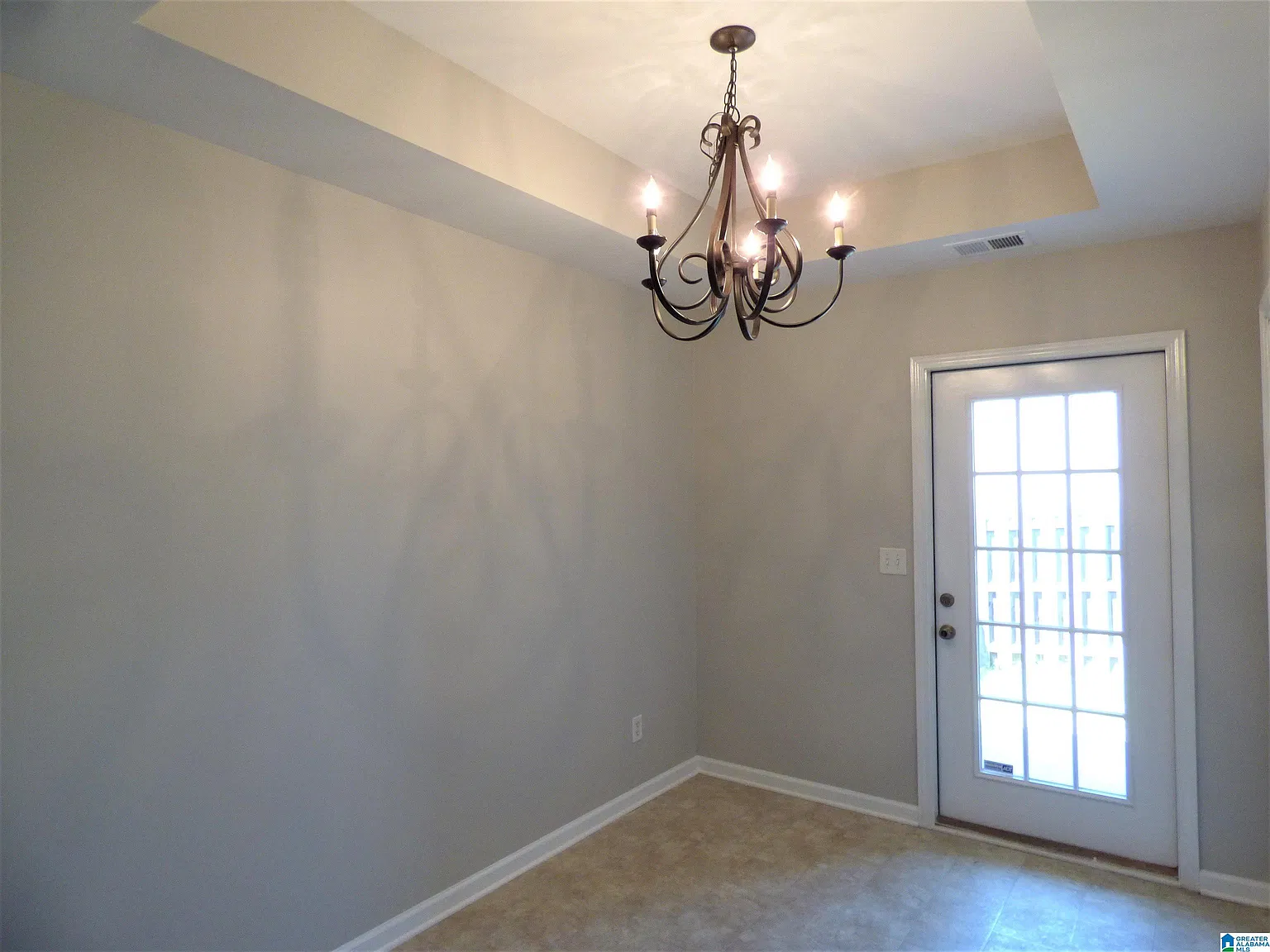 2 bed, 2.0 bath, 1210 sqft, $1,495 — Photo 4