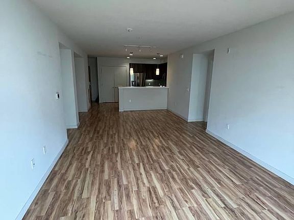 5th image of 1266 9th Ave #305