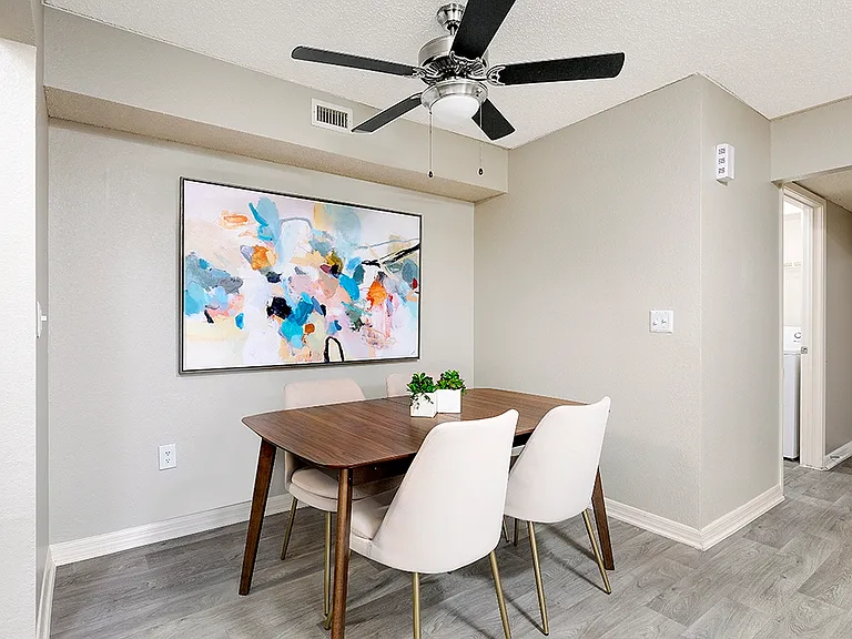 Mosaic Apartments — Photo 11