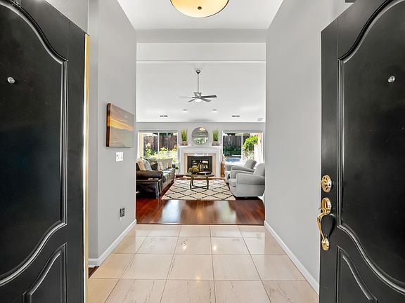 4th image of 9377 N Saint Martin Dr