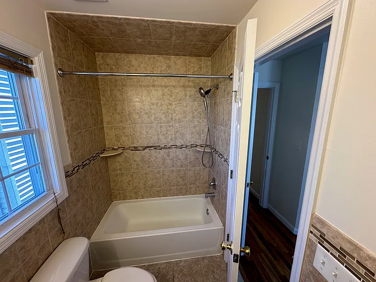 24 Marne St #2 — Photo 5