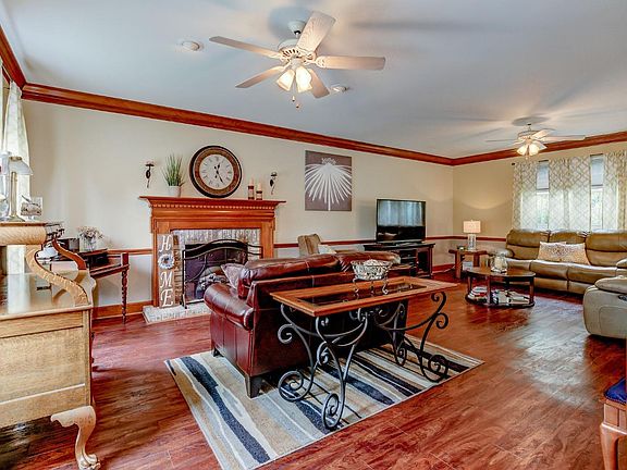 4th image of 524 Oregano Dr