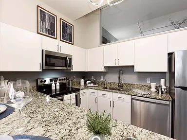 2 Bedroom 2 Bathroom Multi Level Suite