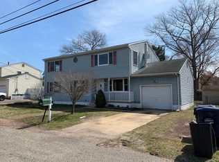 1229 Windward Ave, Beachwood, NJ