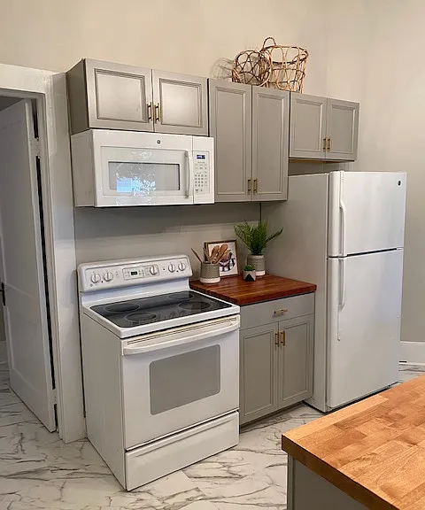 525 W Home Ave #A — Photo 8