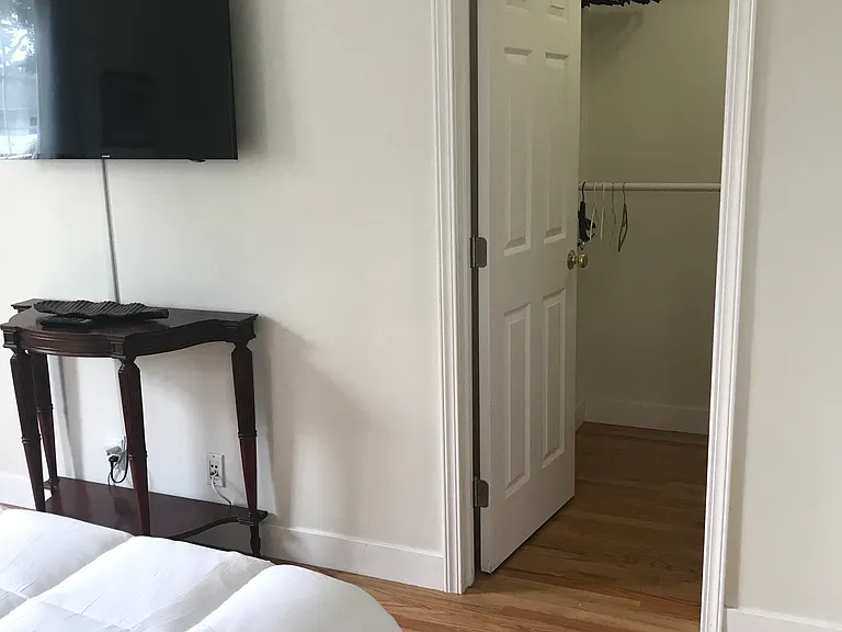 7939 Denrock Ave — Photo 14