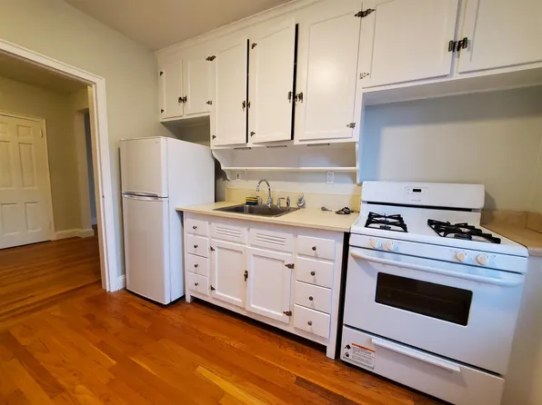 12-16 Ware St, Cambridge, MA