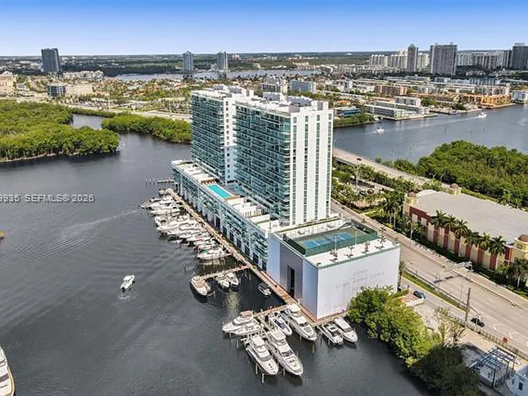 400 Sunny Isles Blvd #2021 — Photo 56