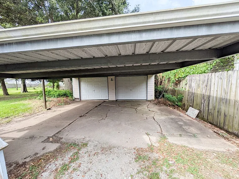 3801 Stuart Ave — Photo 3