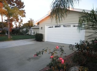 1811 Craigmore Ave, Escondido, CA 92027