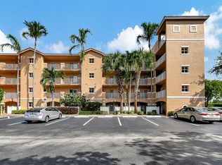 5842 Crystal Shores Dr APT 207, Boynton Beach, FL 33437
