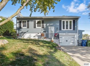7209 S 81st St, La Vista, NE 68128