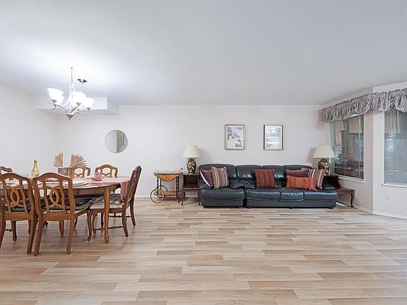 4th image of 6866 Nicholson Rd #416