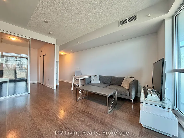 160 Vanderhoof Ave #517 — Photo 20