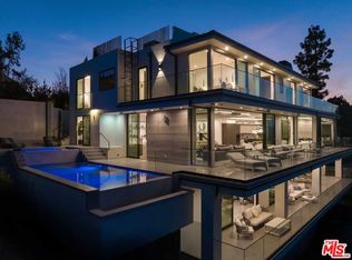 1324 Stradella Rd, Los Angeles, CA 90077