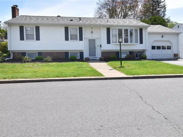76 Oregon Ave, North Providence, RI 02911