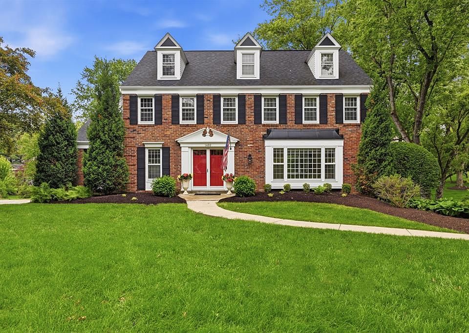 1st image of 1480 Redfern Dr