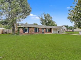 2319 Pittman Center Rd, Sevierville, TN 37876