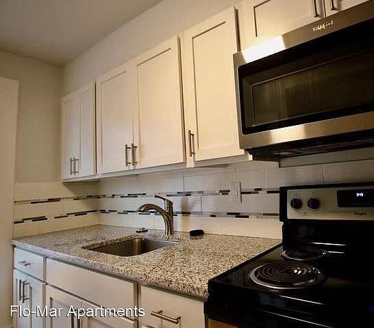 1st image of 117 Perrin St APT 2A