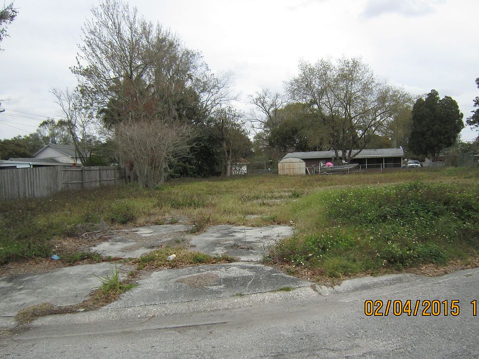 1st image of 35 Shady Cir #6