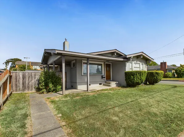 2143 G St, Eureka, CA 95501