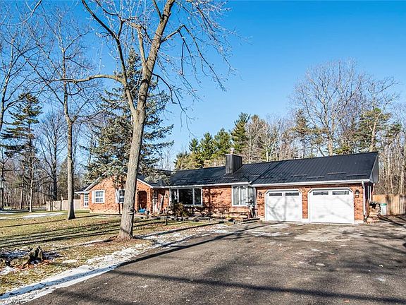 2nd image of 7087 Rainham Rd