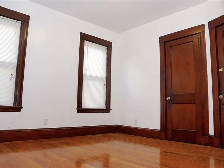 18 Indiana Ave #1 — Photo 8