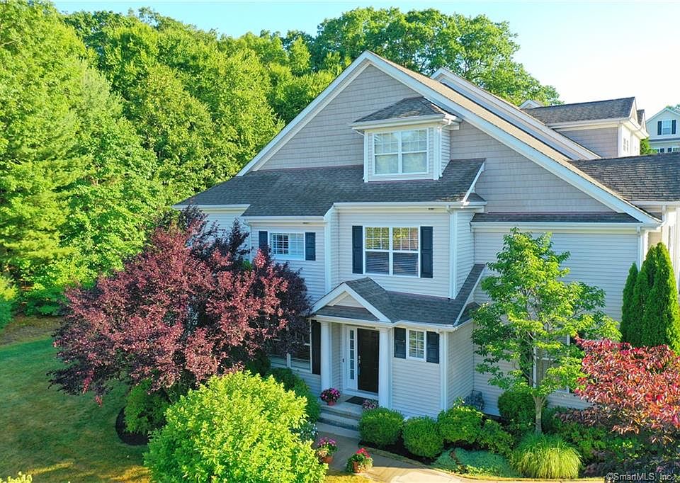 31 Ridgewood Dr 31, Middlebury, CT 06762 Zillow