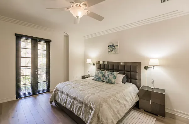 9130 Chula Vista St — Photo 19
