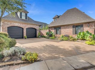 136 Carondelet Ct, Bossier City, LA 71111