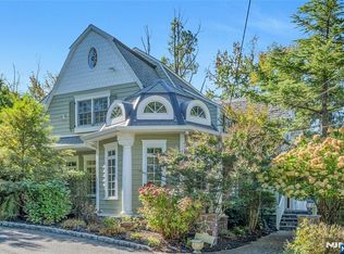 298 Booth Ave, Englewood, NJ 07631