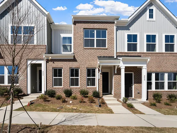 284 Chesapeake Commons St #150, Garner, NC 27529