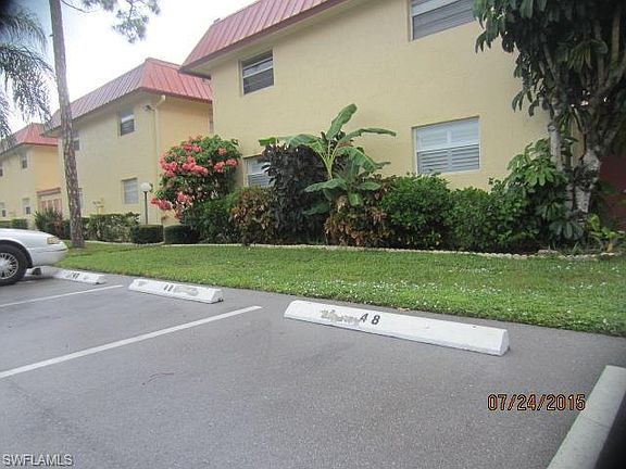 5th image of 1549 Sandpiper St #48