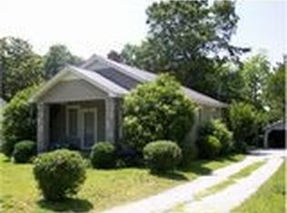 227 Sunnyside Ave, Elberton, GA 30635