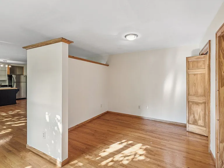 501 Ashland Ave — Photo 15