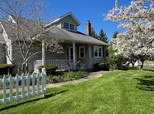 1320 Windmill Ln, Broadview Heights, OH 44147