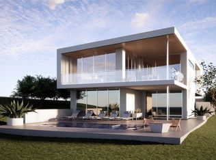 765 Westminster Ave E, Penticton, BC V2A1H6