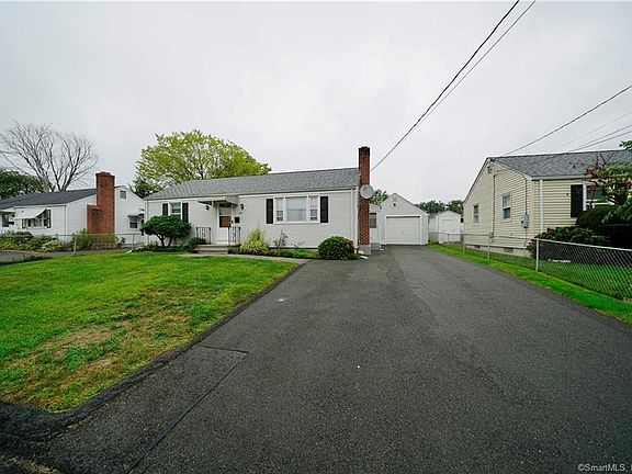 4th image of 50 Meriline Ave