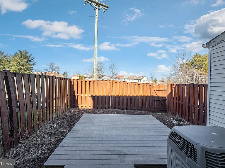 4793 S Park Ct — Photo 38