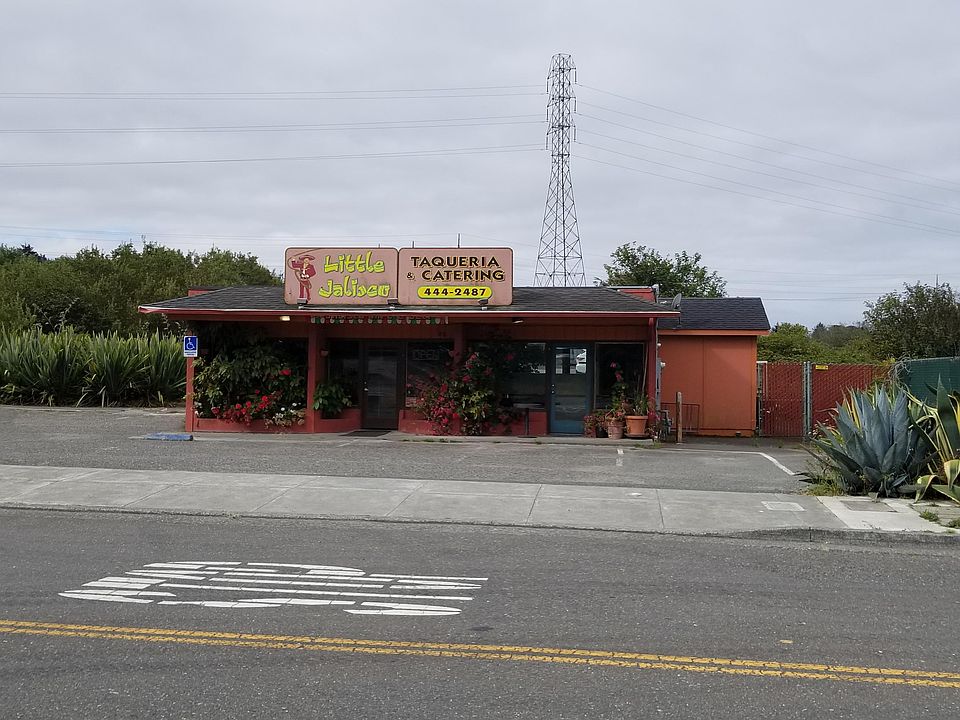 2nd image of 2003 Eich Rd