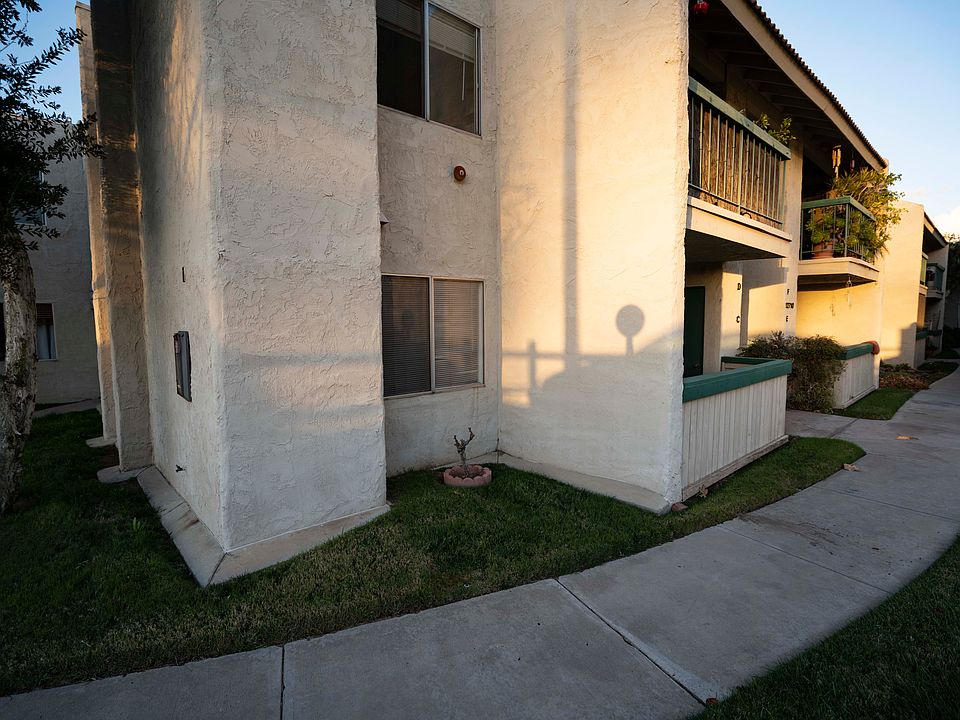1st image of 12710 Lakeshore Dr APT C