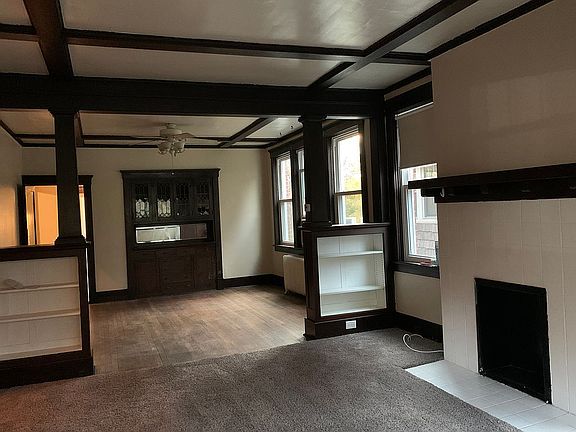 Apt #1, LV Room / DR
