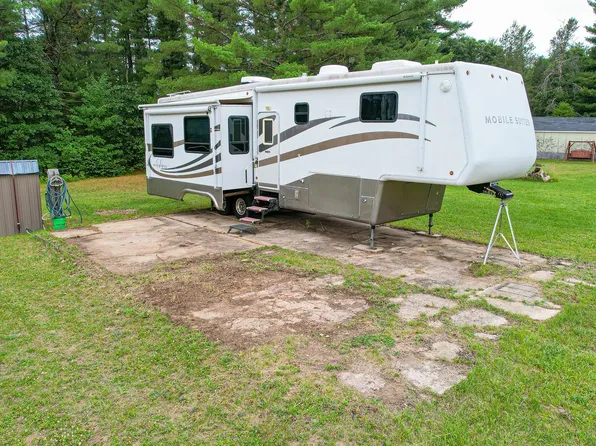 W6737 Coffey Rd, Black River Falls, WI 54615