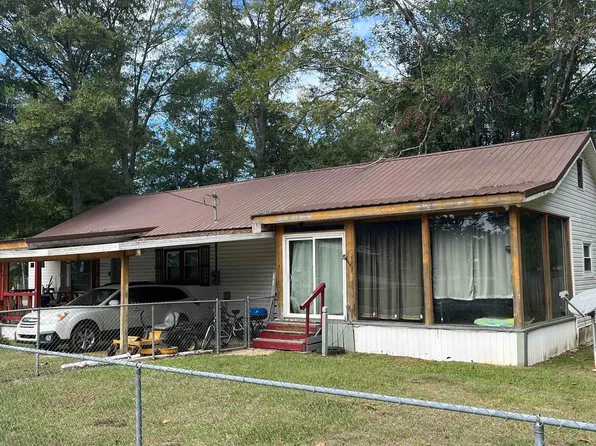 1700 Hand Ave, Bay Minette, AL 36507