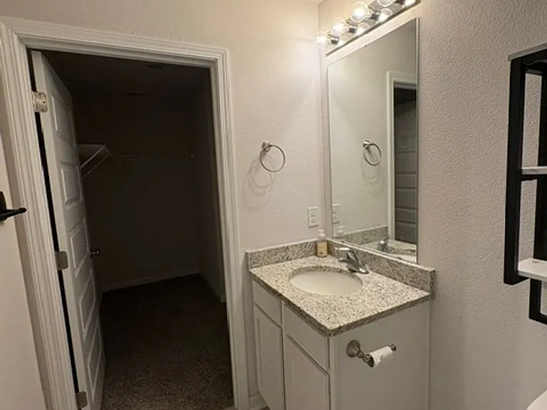 807 Otto Loop — Photo 8
