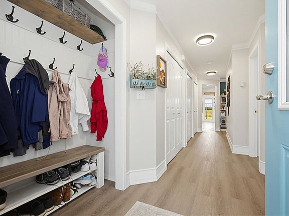 4th image of 45918 Knight Rd #75B